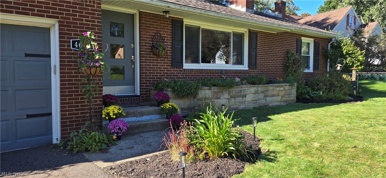 4649 Roosevelt Avenue NE Canton OH 44705