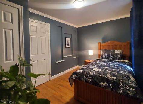 4649 Roosevelt Avenue NE Canton OH 44705