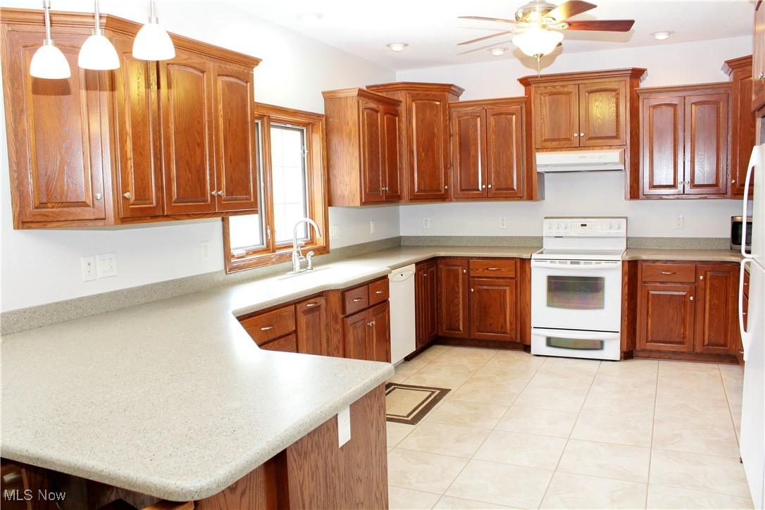 4901 New Castle Road Lowellville OH 44436