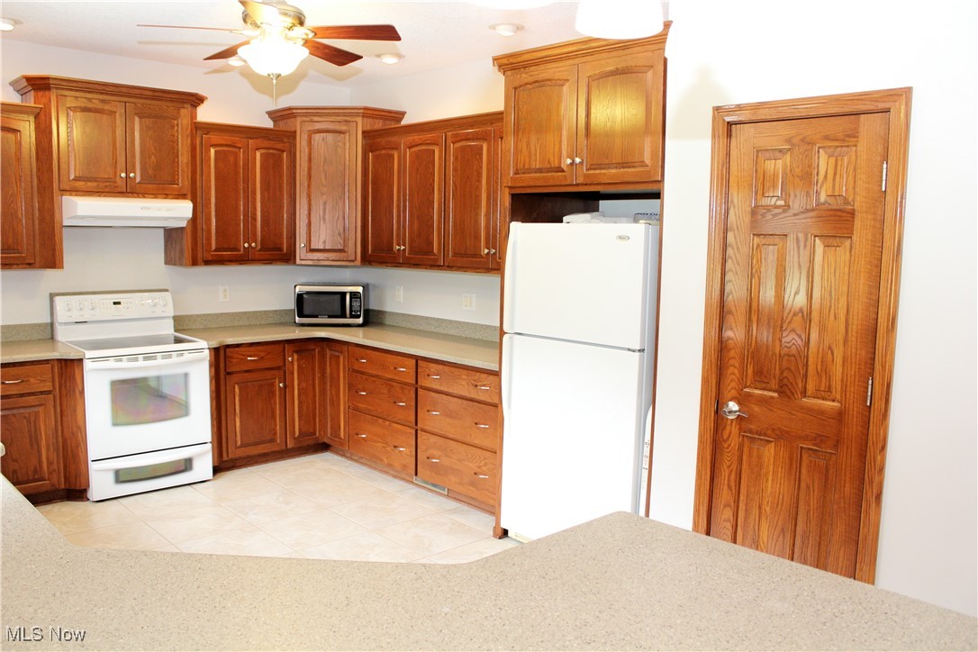 4901 New Castle Road Lowellville OH 44436