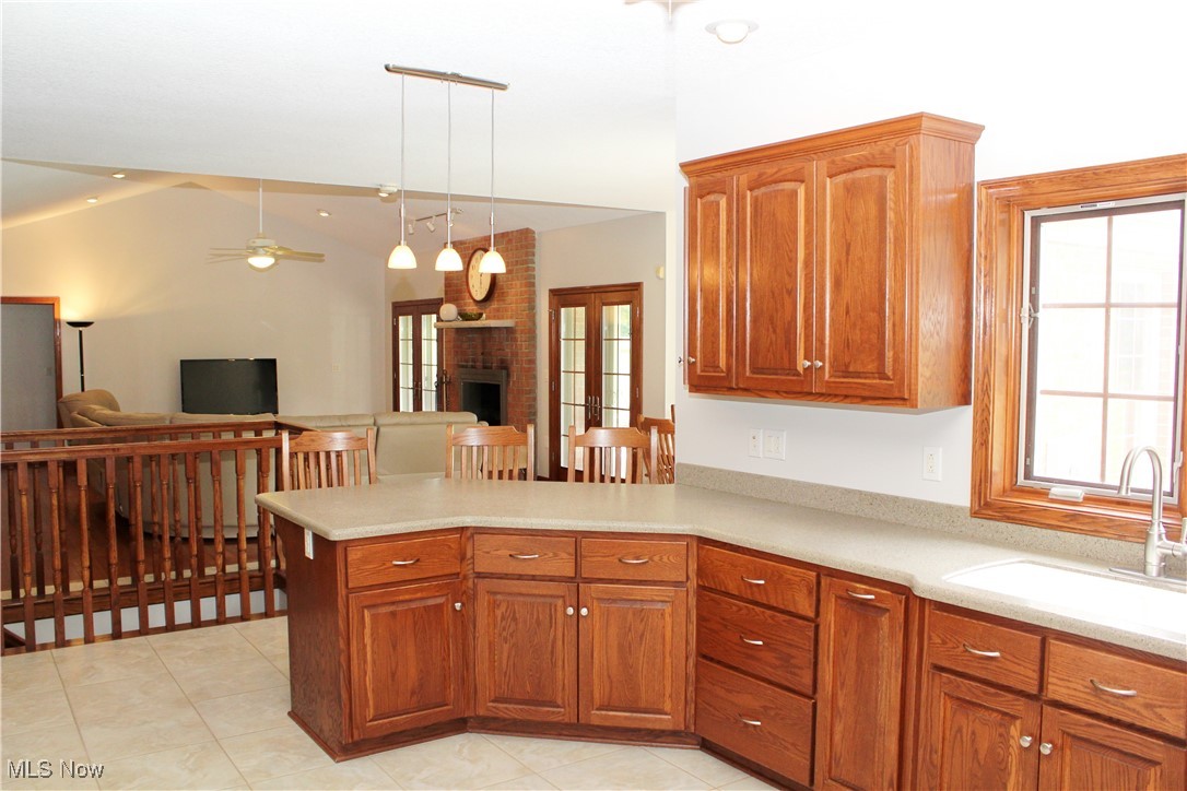 4901 New Castle Road Lowellville OH 44436