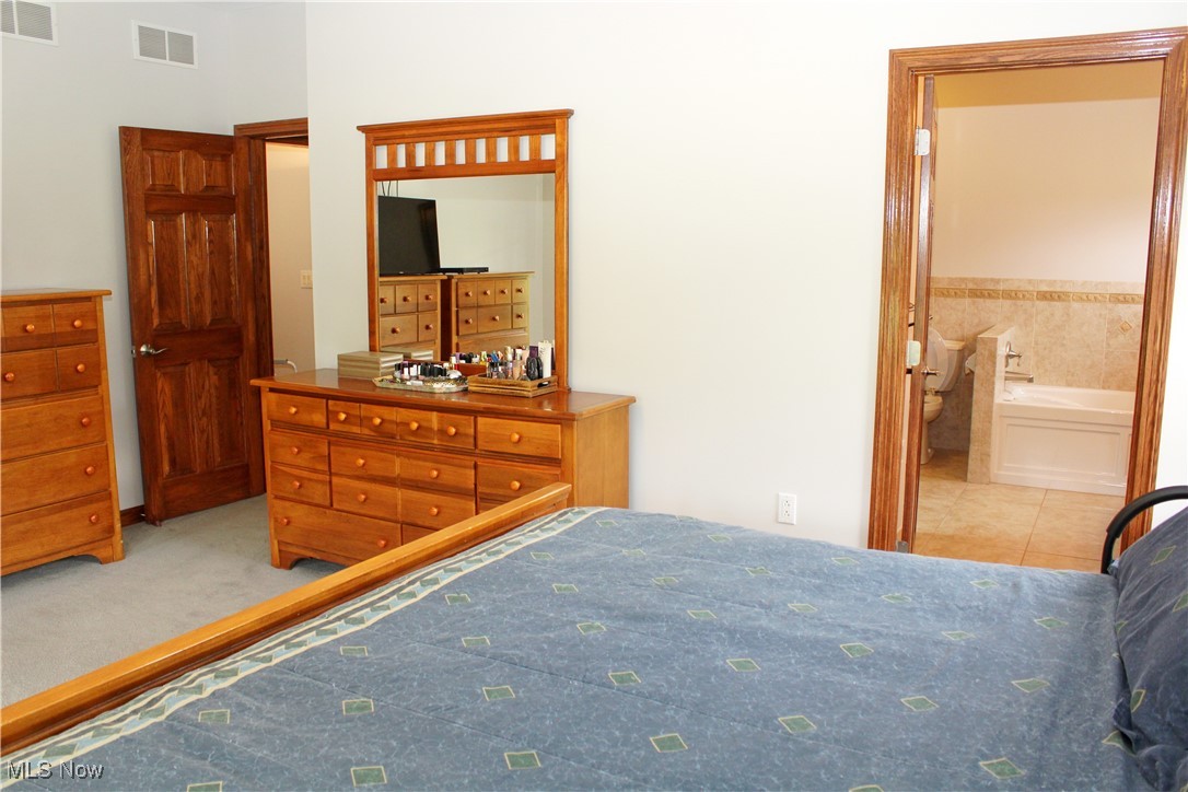 4901 New Castle Road Lowellville OH 44436