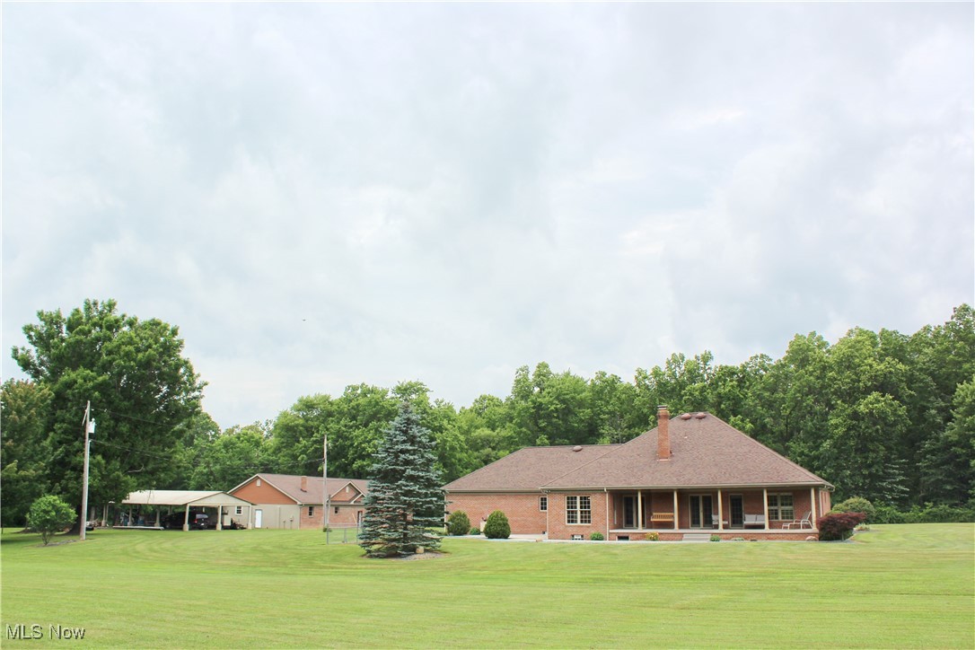 4901 New Castle Road Lowellville OH 44436