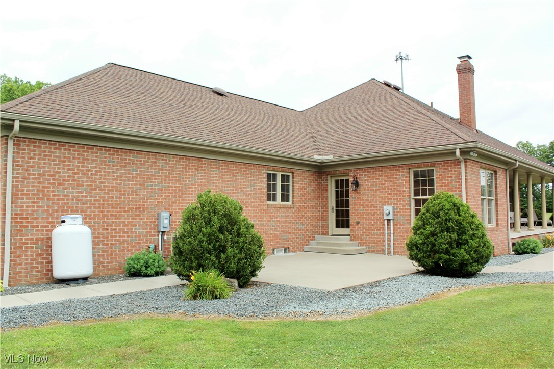 4901 New Castle Road Lowellville OH 44436