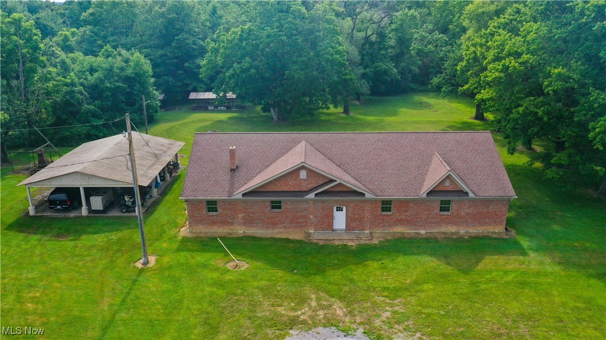 4901 New Castle Road Lowellville OH 44436