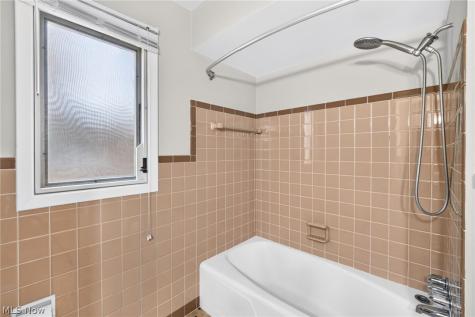 25389 Hilliard Boulevard Westlake OH 44145