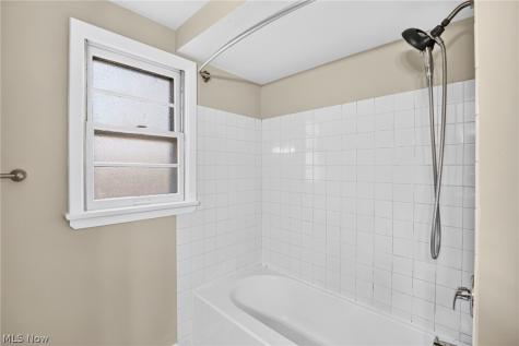 25389 Hilliard Boulevard Westlake OH 44145