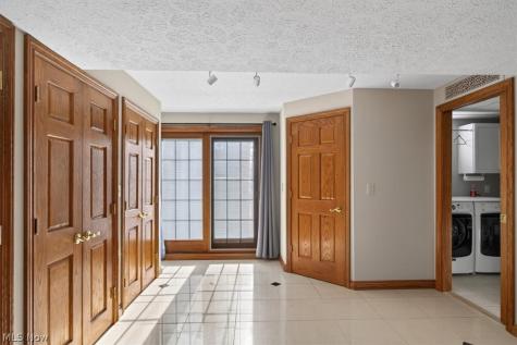8230 Yorkshire Drive Mentor OH 44060