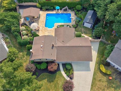 8230 Yorkshire Drive Mentor OH 44060