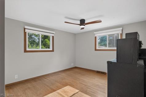 8230 Yorkshire Drive Mentor OH 44060