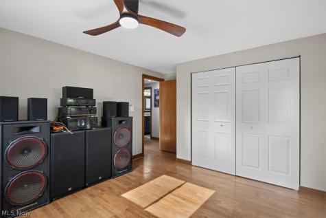 8230 Yorkshire Drive Mentor OH 44060