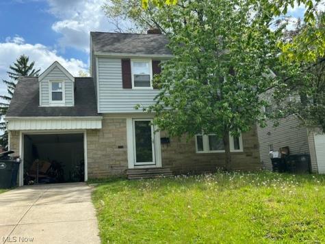 4960 Farnhurst Road Lyndhurst OH 44124