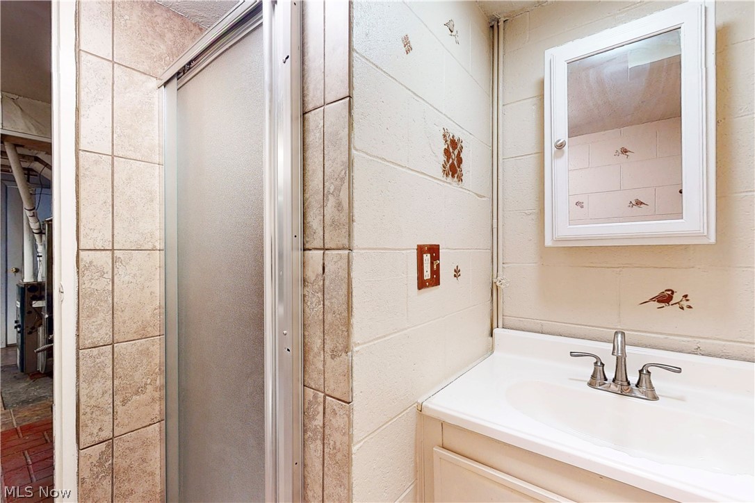 523 Juanita Street Steubenville OH 43952