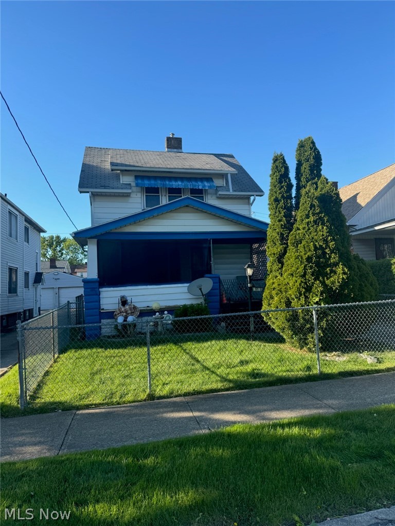 10913 Greenwich Avenue Cleveland OH 44105