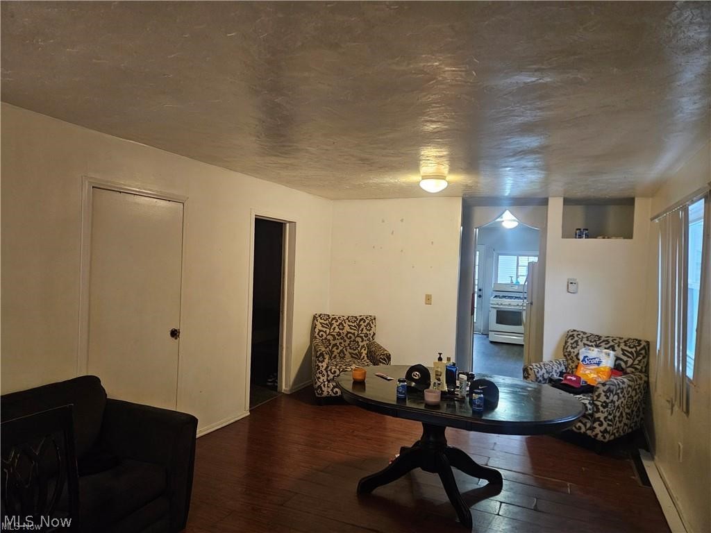 715 E 156th Street Cleveland OH 44110