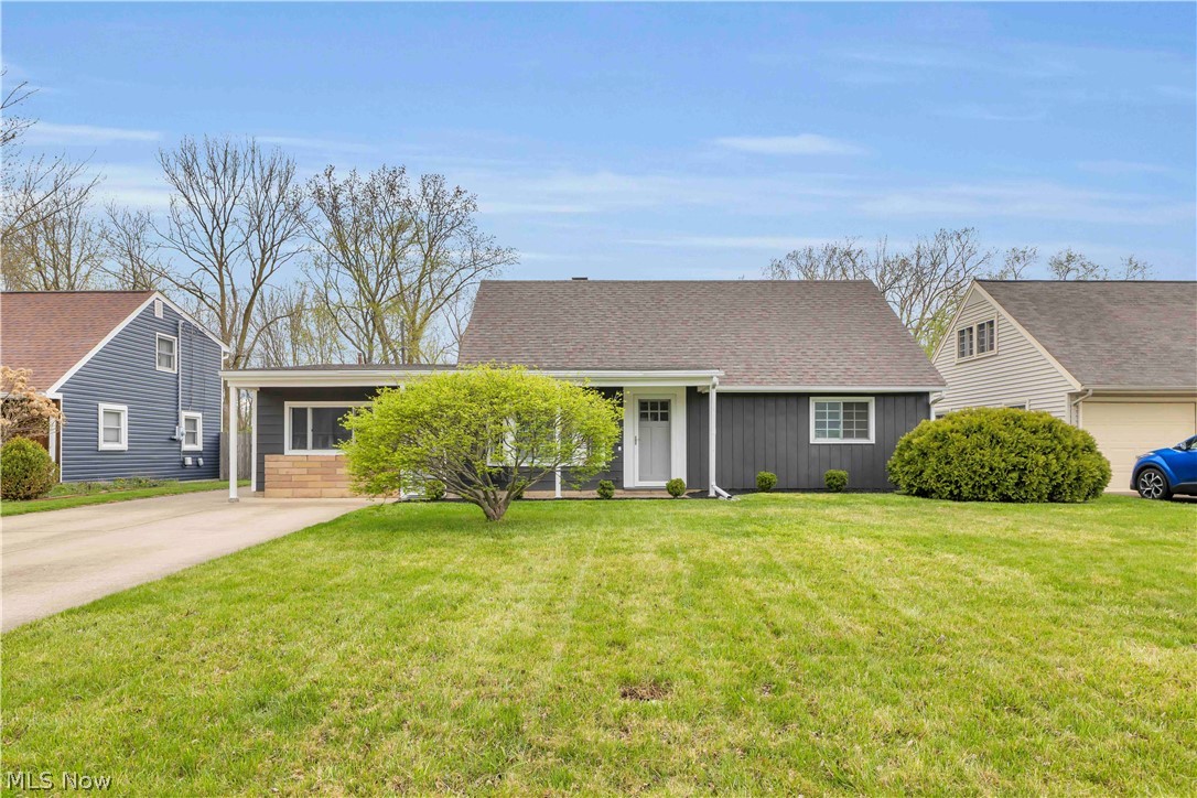 4905 Madison Avenue Sheffield Lake OH 44054