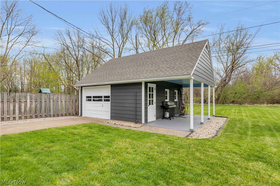 4905 Madison Avenue Sheffield Lake OH 44054
