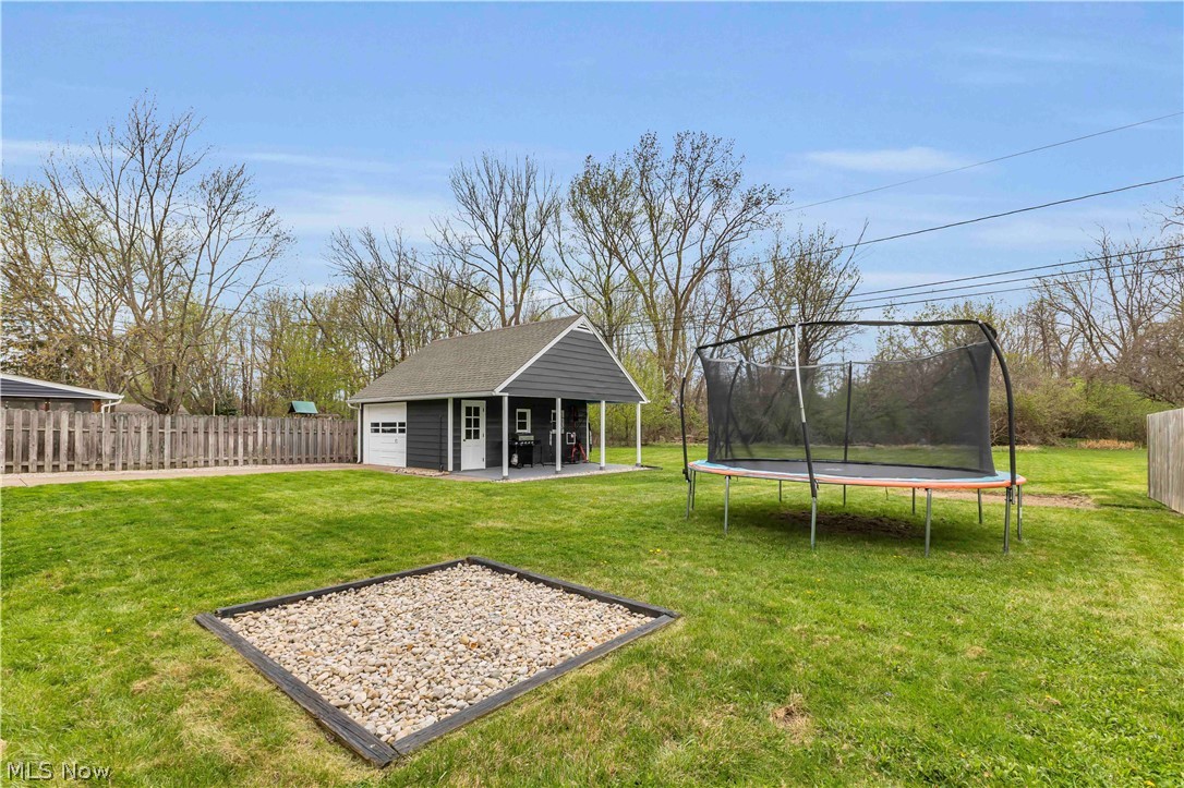 4905 Madison Avenue Sheffield Lake OH 44054