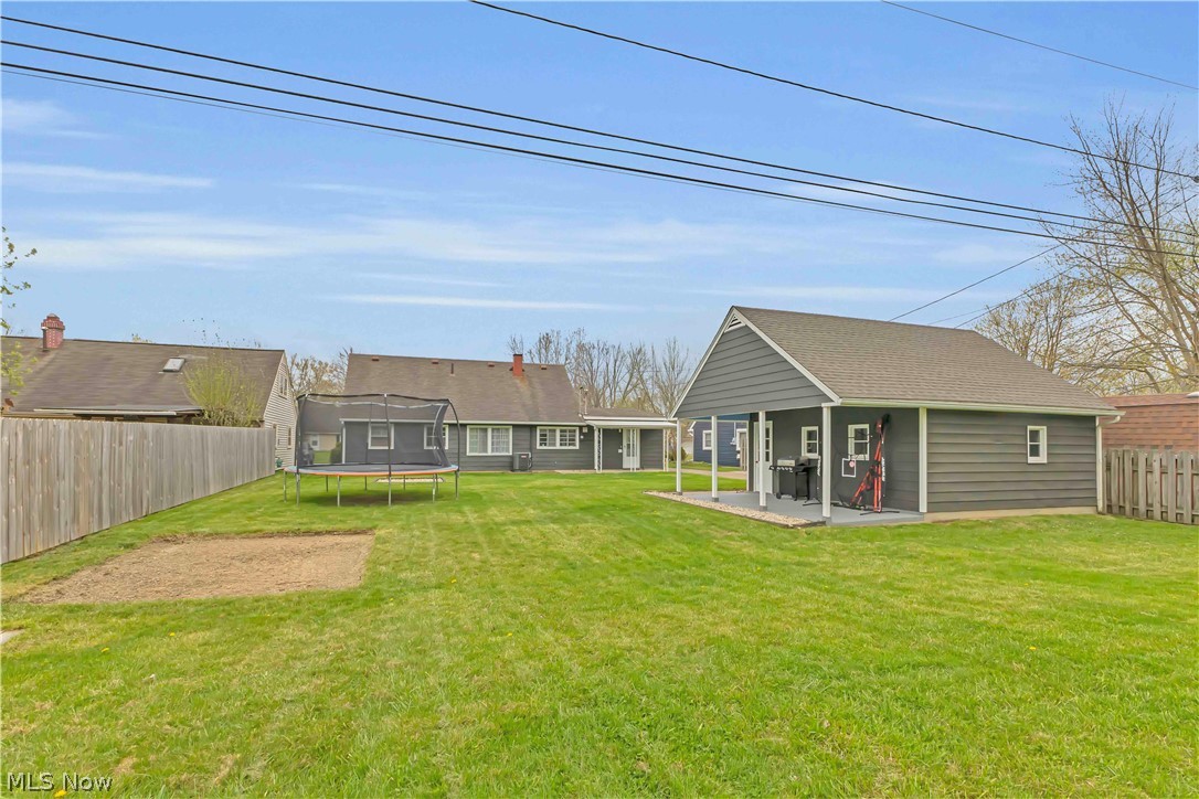 4905 Madison Avenue Sheffield Lake OH 44054