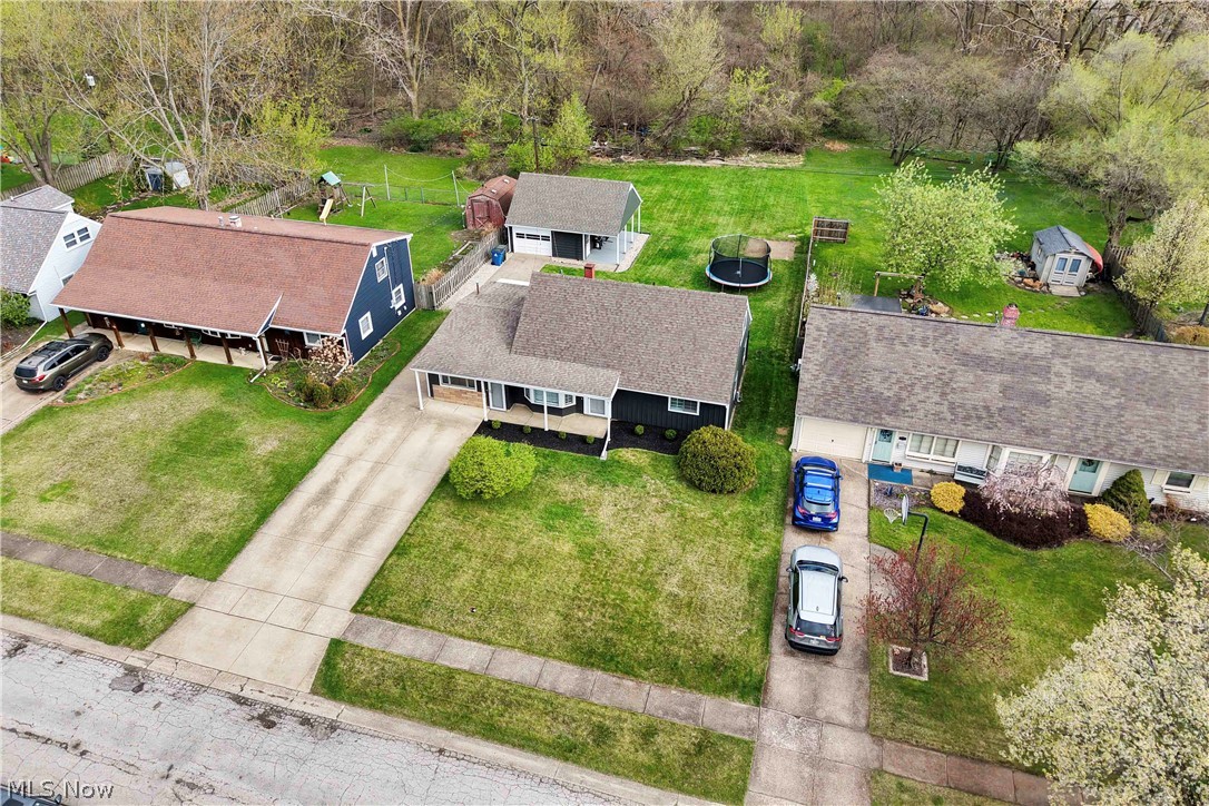 4905 Madison Avenue Sheffield Lake OH 44054
