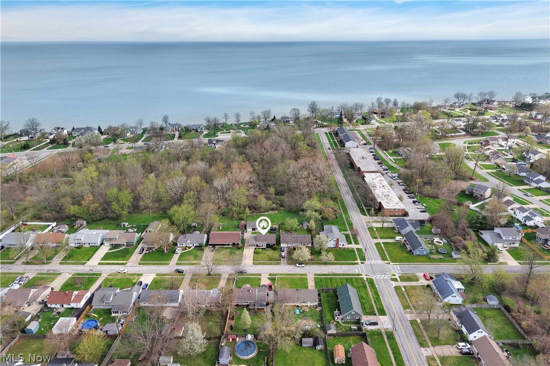 4905 Madison Avenue Sheffield Lake OH 44054