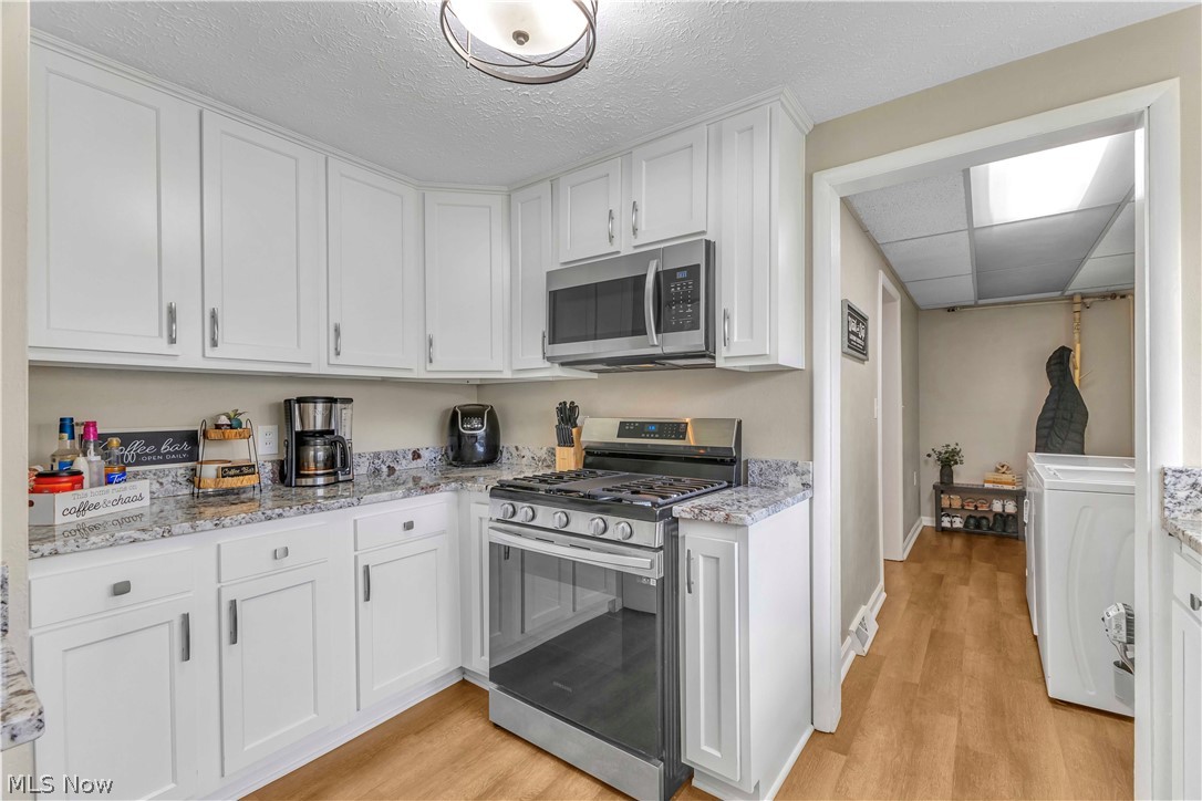 4905 Madison Avenue Sheffield Lake OH 44054