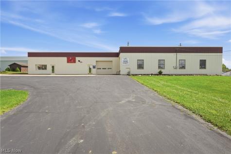 1379 S Chillicothe Road Aurora OH 44202
