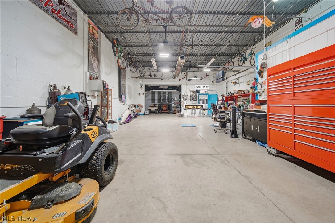 1379 S Chillicothe Road Aurora OH 44202