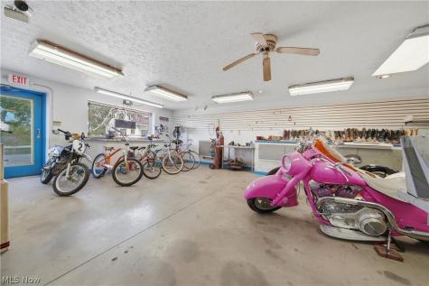 1379 S Chillicothe Road Aurora OH 44202