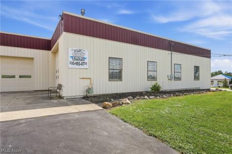 1379 S Chillicothe Road Aurora OH 44202