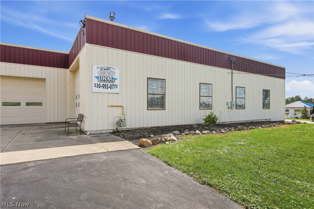 1379 S Chillicothe Road Aurora OH 44202