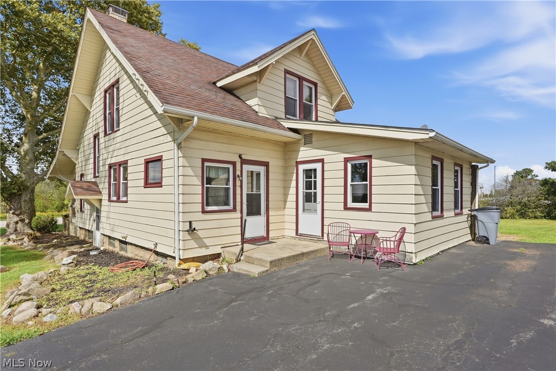 1379 S Chillicothe Road Aurora OH 44202
