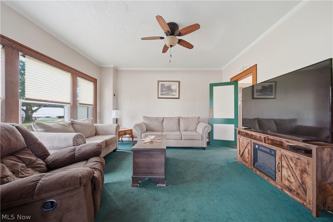 1379 S Chillicothe Road Aurora OH 44202