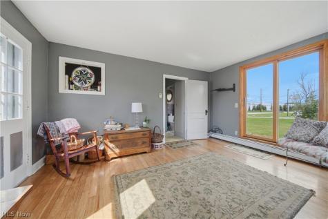 1379 S Chillicothe Road Aurora OH 44202
