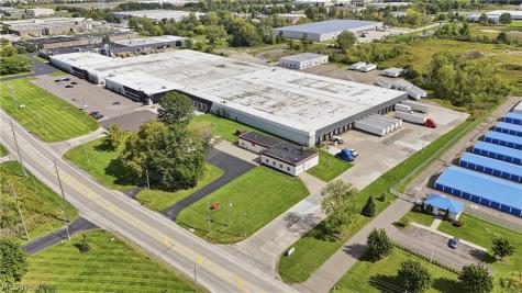 1379 S Chillicothe Road Aurora OH 44202