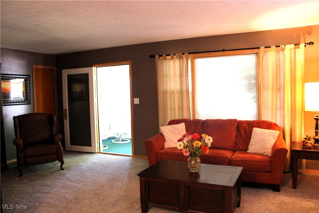 210 Downing Drive Chardon OH 44024