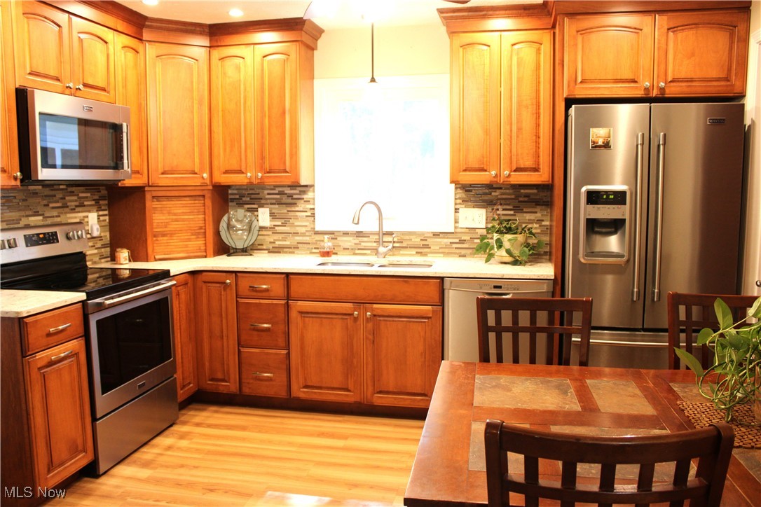 210 Downing Drive Chardon OH 44024