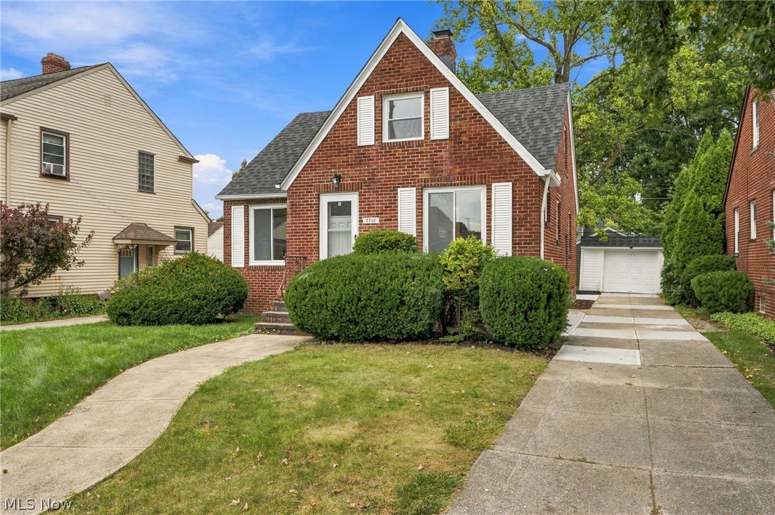 7702 Southington Drive Parma OH 44129