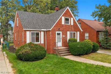 7702 Southington Drive Parma OH 44129