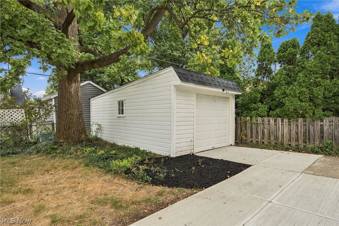 7702 Southington Drive Parma OH 44129