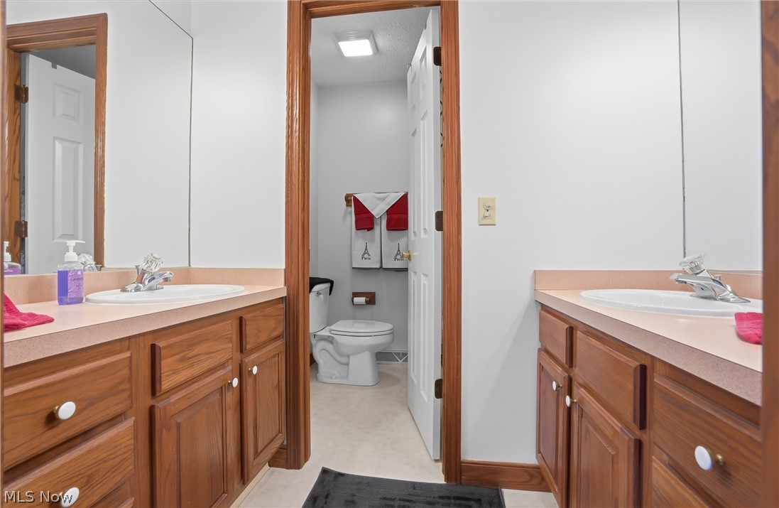 6394 Meadowbrook Drive Mentor OH 44060