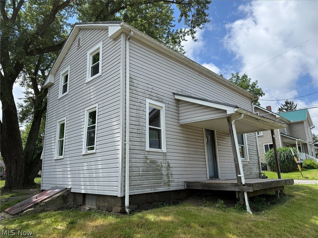 7489 W South Range Road Salem OH 44460