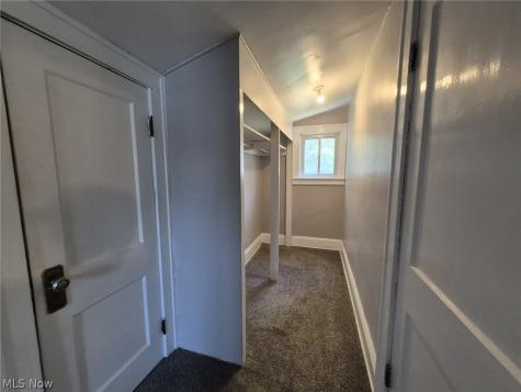24 Mulwal Drive Painesville OH 44077