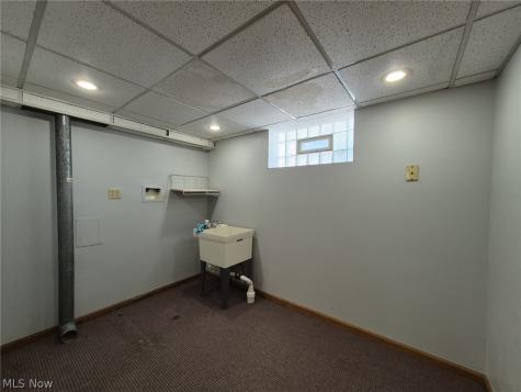 24 Mulwal Drive Painesville OH 44077