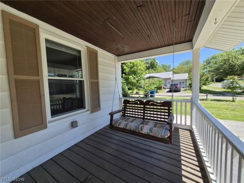 24 Mulwal Drive Painesville OH 44077