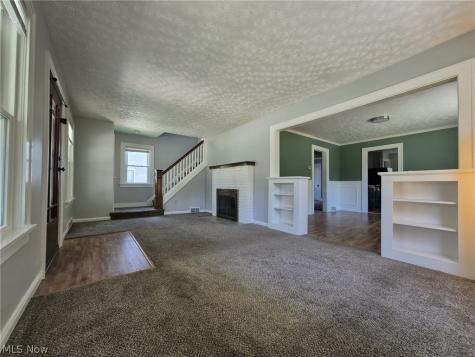 24 Mulwal Drive Painesville OH 44077