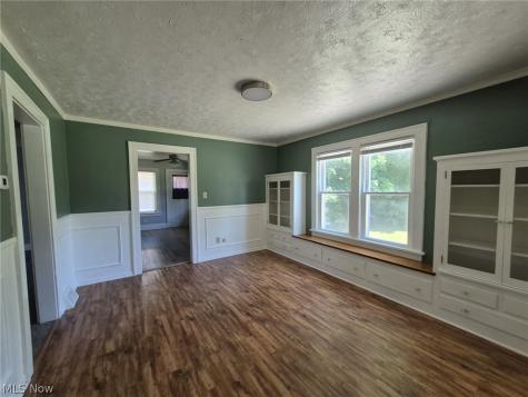 24 Mulwal Drive Painesville OH 44077