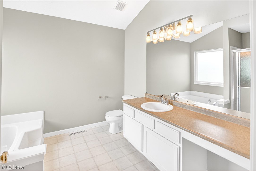 632 Sovereign Lane Medina OH 44256