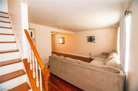1714 Warrington Road NW Massillon OH 44646