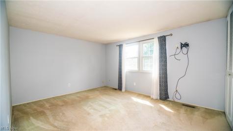 1714 Warrington Road NW Massillon OH 44646